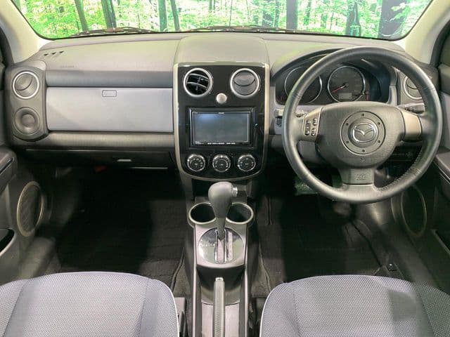 Car thumbnail 2