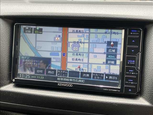 Car thumbnail 3