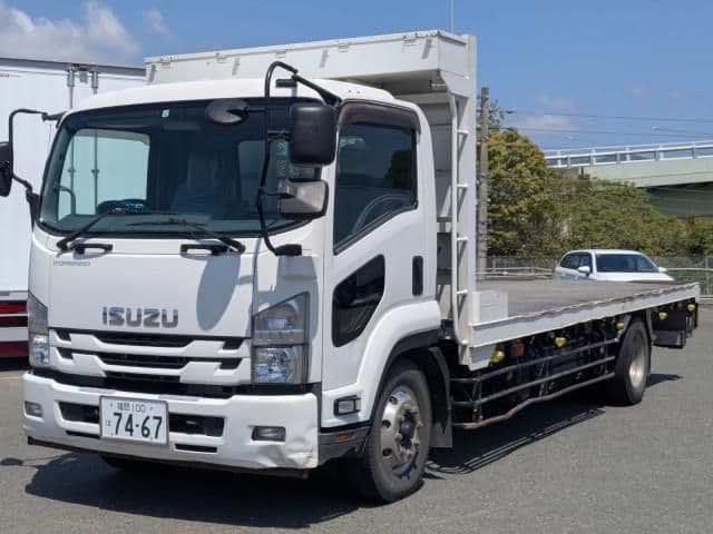 ISUZU