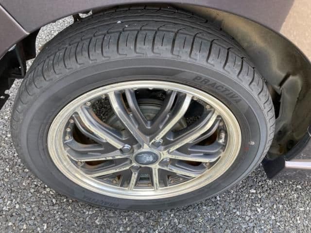 Car thumbnail 4