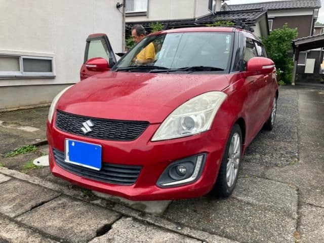 SUZUKI