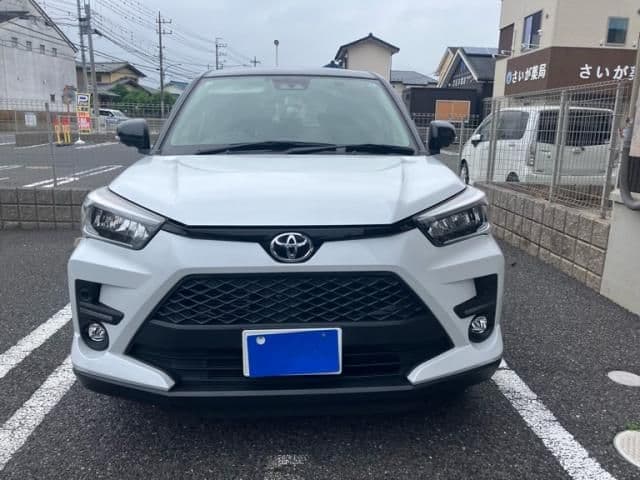 Car thumbnail 3