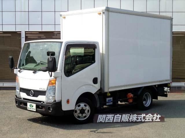 NISSAN