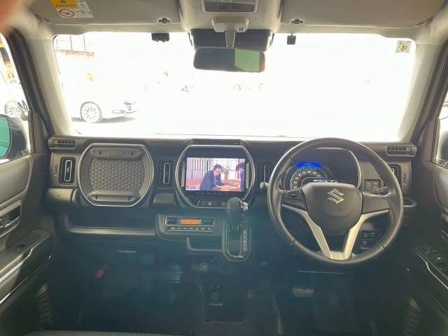 Car thumbnail 3