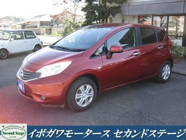 NISSAN