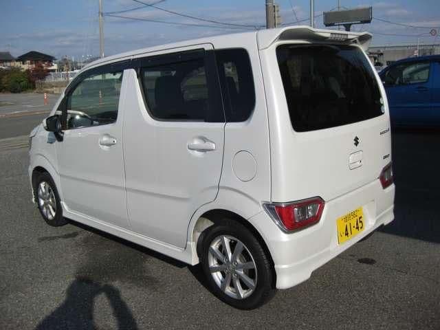 Car thumbnail 4