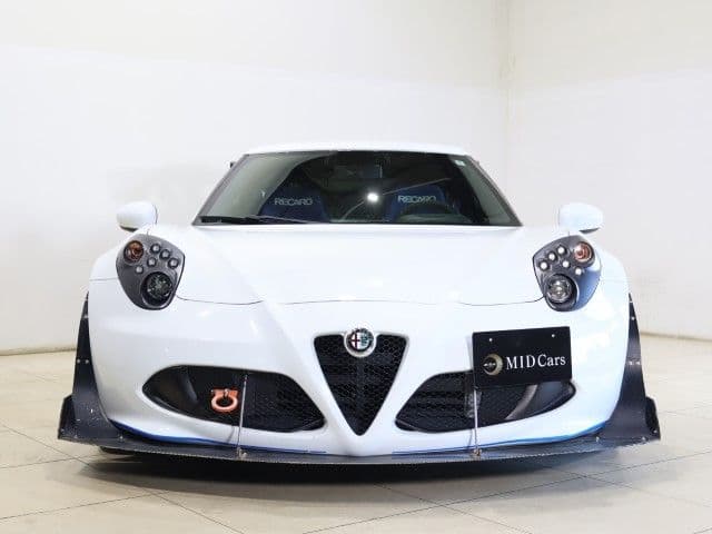 Car thumbnail 3