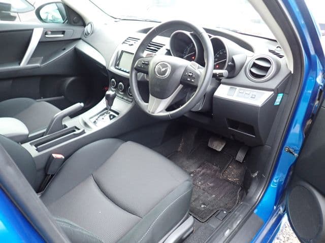 Car thumbnail 2