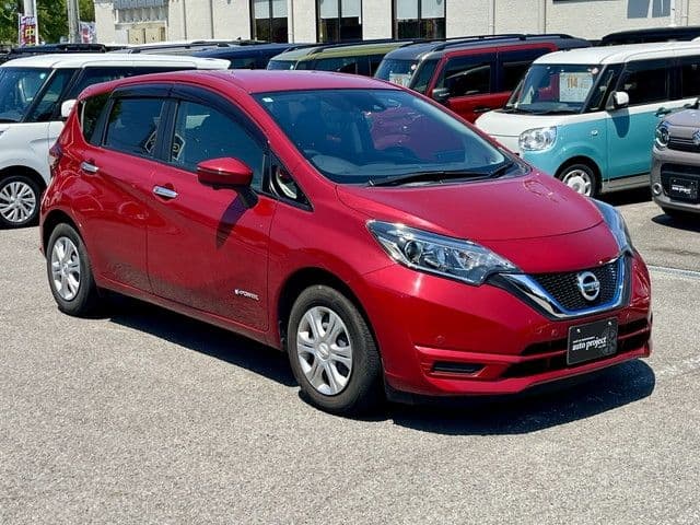 Car thumbnail 3