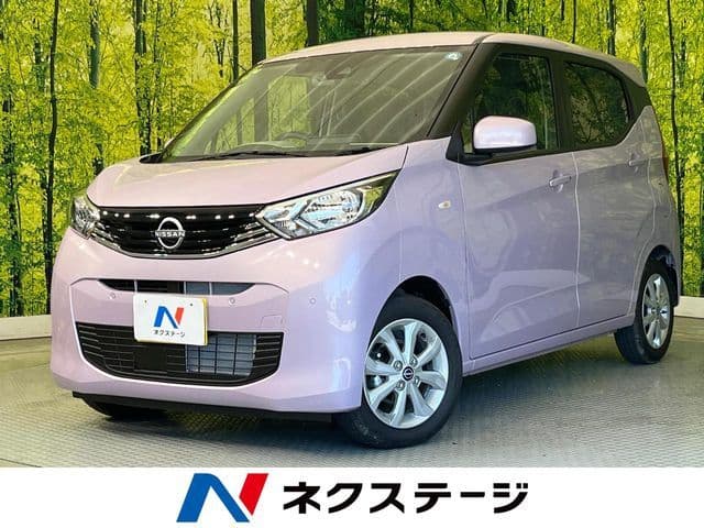 NISSAN