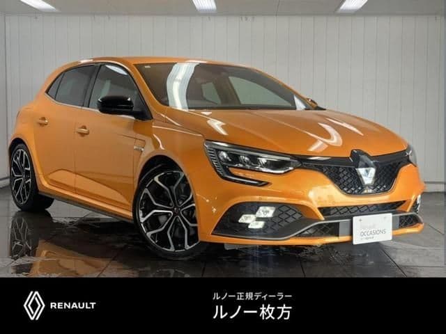 RENAULT