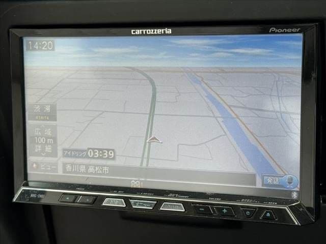 Car thumbnail 3