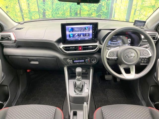 Car thumbnail 2
