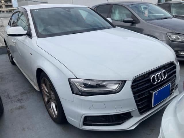 Car image 1