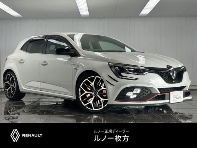 RENAULT