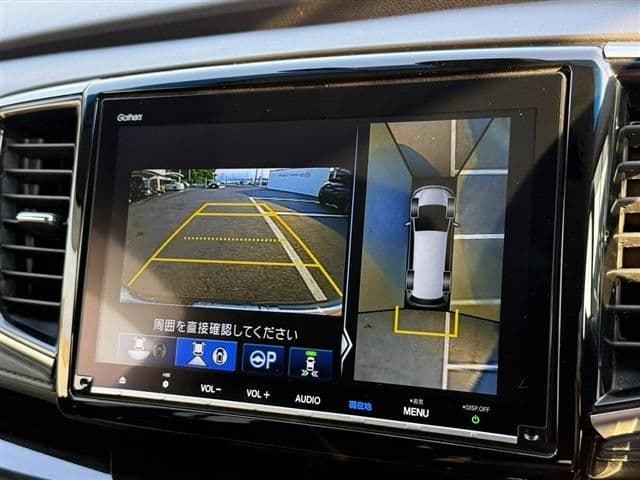 Car thumbnail 4