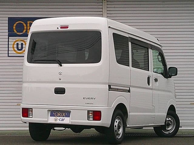 Car thumbnail 3