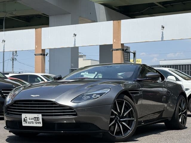 ASTON MARTIN