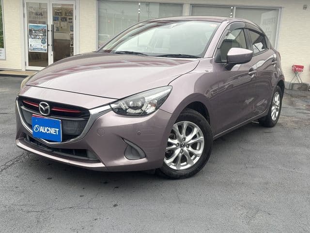 Car image 1