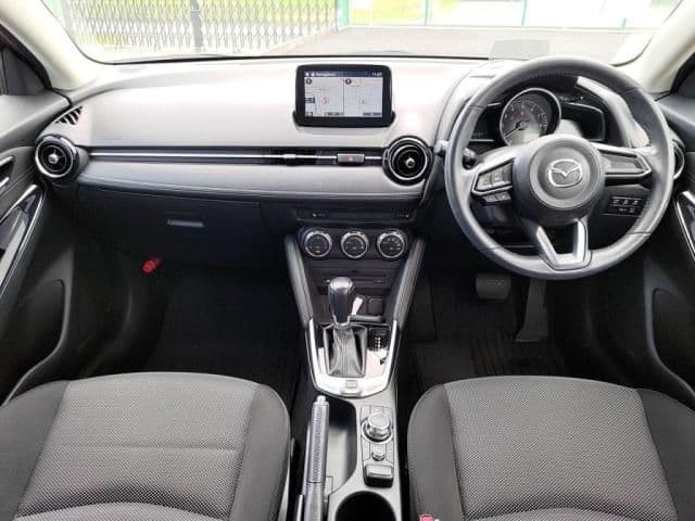 Car thumbnail 3
