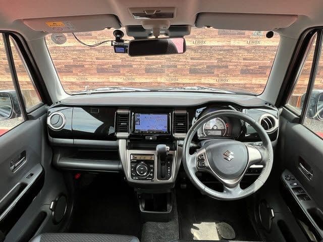 Car thumbnail 2