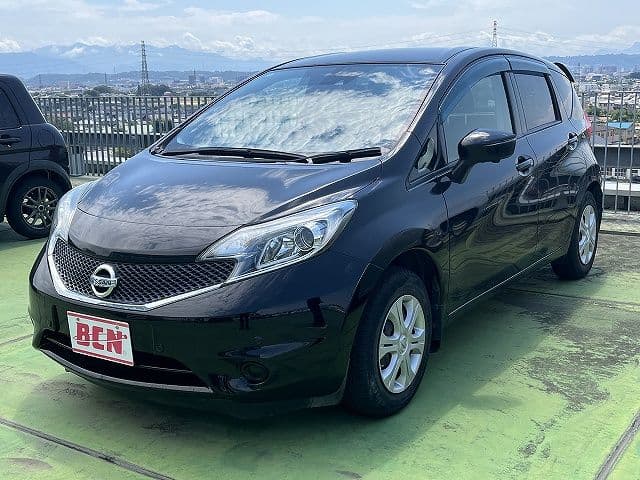 NISSAN