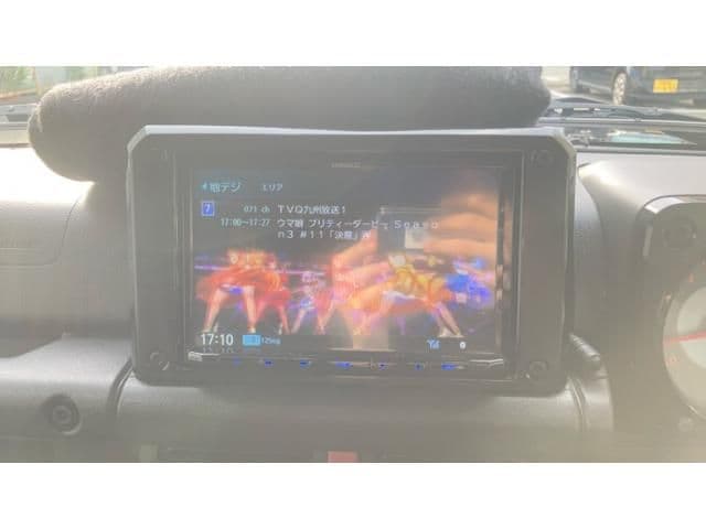 Car thumbnail 4