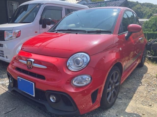 Car image 1