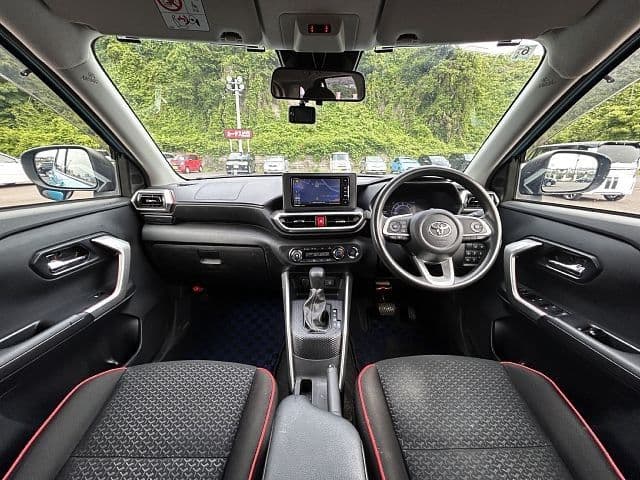 Car thumbnail 2