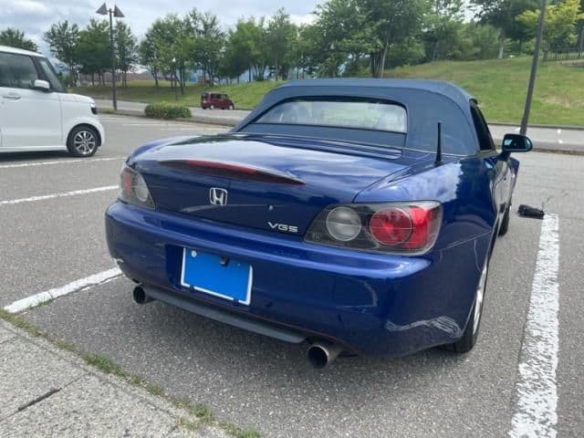 Car thumbnail 3