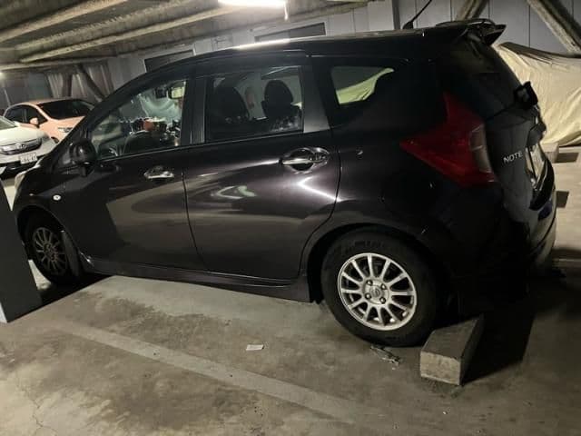 Car thumbnail 2