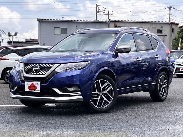 NISSAN