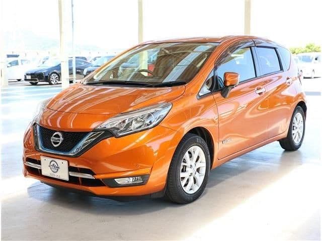 NISSAN