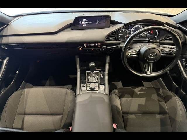 Car thumbnail 3