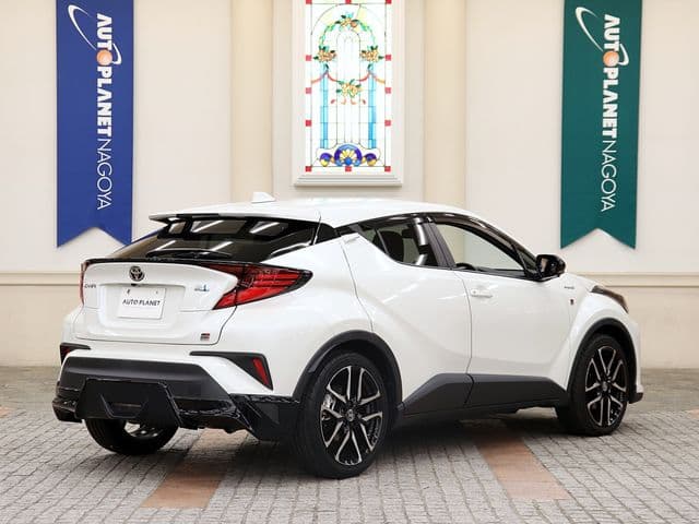 Car thumbnail 3
