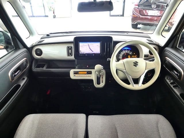 Car thumbnail 3