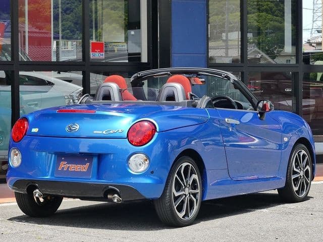 Car thumbnail 2