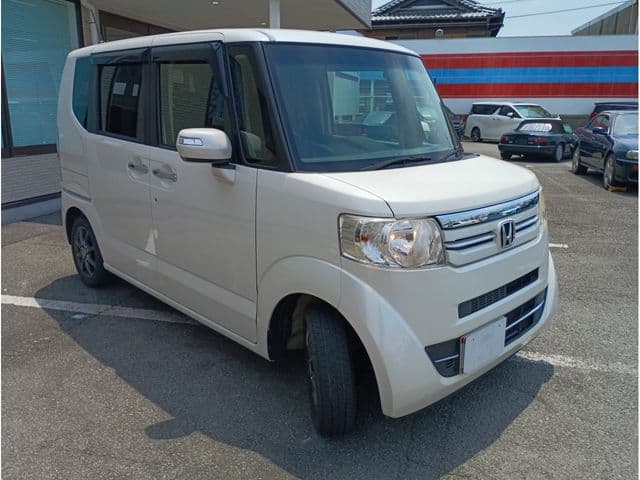 Car thumbnail 3