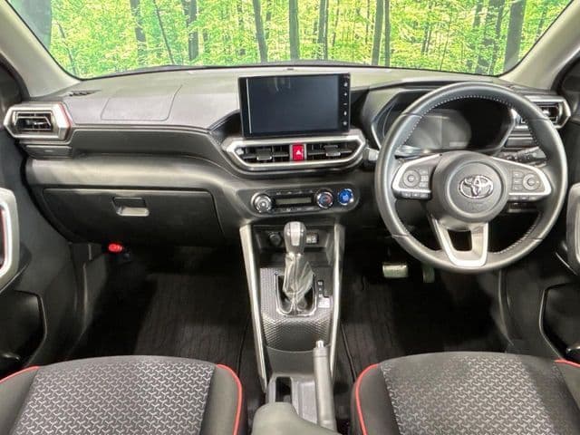 Car thumbnail 2