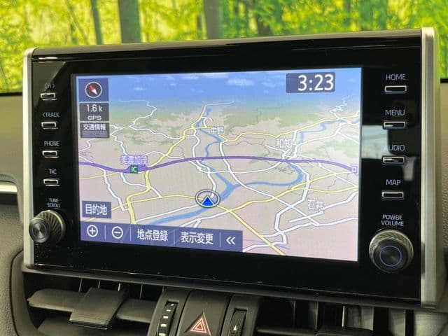 Car thumbnail 3