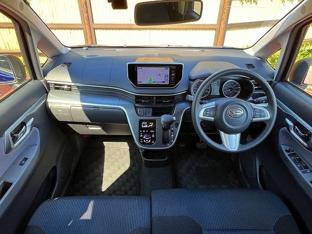 Car thumbnail 2