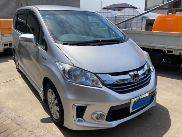 Car image 1