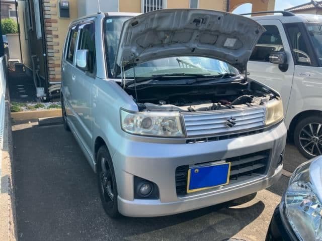 SUZUKI