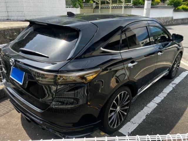 Car thumbnail 3
