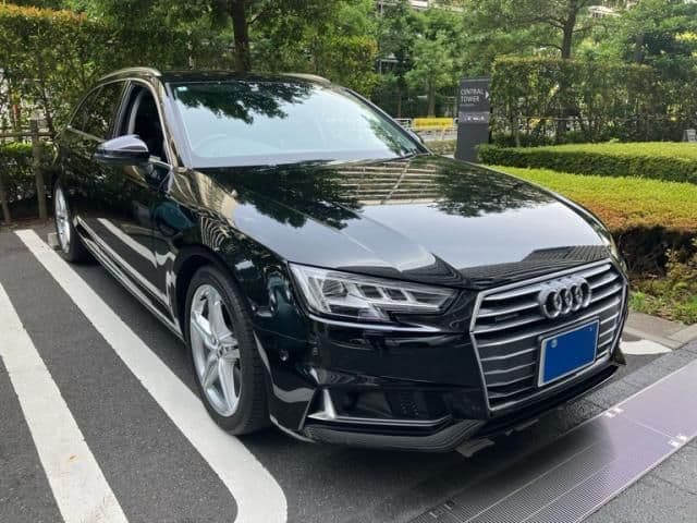 Car image 1