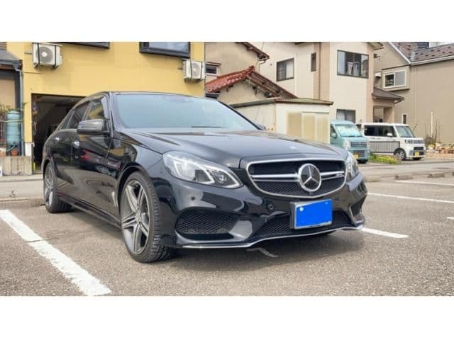 MERCEDES BENZ