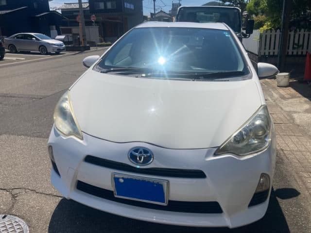 Car image 1