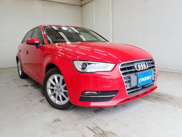 Car image 1