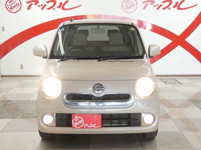 Car thumbnail 4