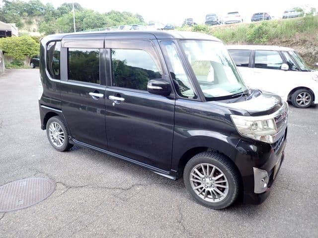 Car thumbnail 4